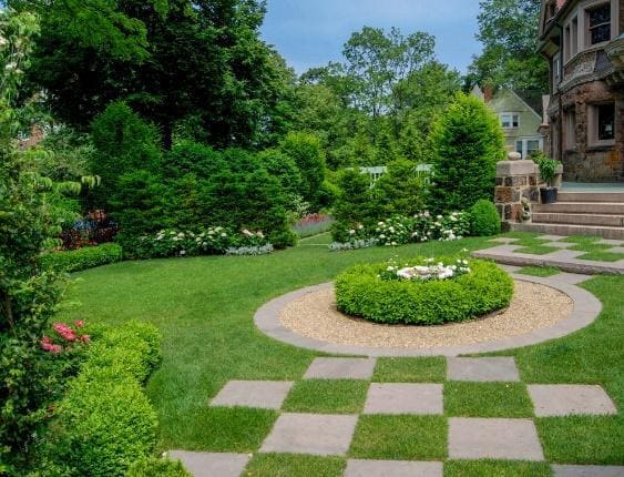 Outdoor Sanctuaries: Designing Your Personal Paradise